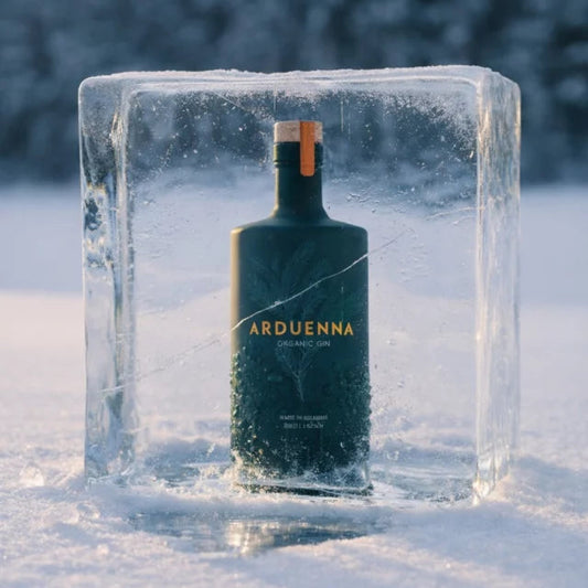 Arduenna クラフトジン ボトル 外観 デザイン