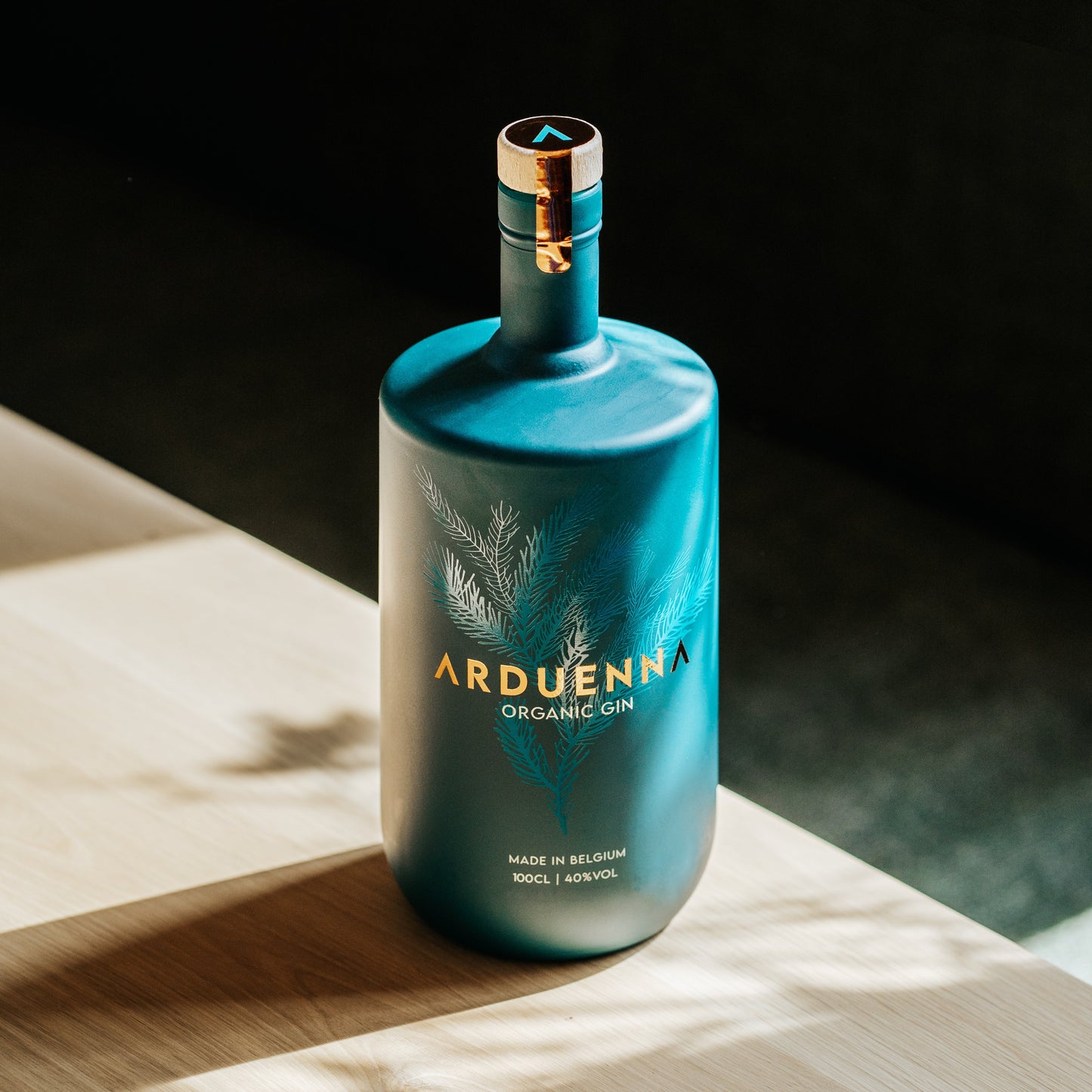 Arduenna クラフトジン カクテル 提供イメージ